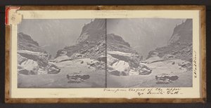 Blick vom Fuß des Upper Yo Semite Falls von Carleton Watkins