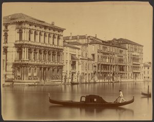Die Rezzonico-, Giustiniani- und Foscari-Paläste entlang des Canal Grande von Carlo Naya