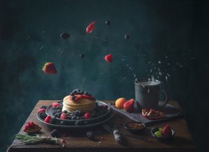 Fallende Beerenpfannkuchen von Catherine Wang