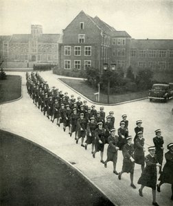 Kadetten auf dem Marsch, um 1943