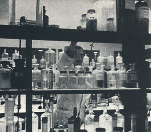 Experimentallabor: Flugzeugfabrik, 1941