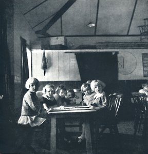 Unterricht für Londoner Kinder im Dorfgemeinschaftshaus, 1941