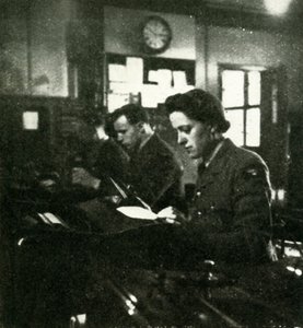 Im Signaldienst, ca. 1943