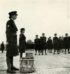 W.A.A.F. Band bei der Parade, ca. 1943