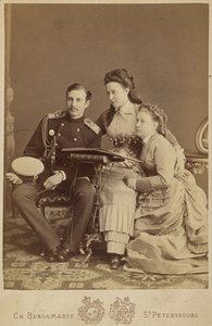 Großfürstin Alexandra Iossifowna, Großfürst Nikolaus Konstantinowitsch und Großfürstin Vera Konstantinowna