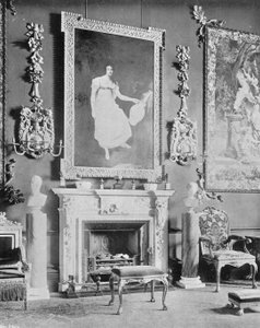 Kamin im großen Speisesaal von Charles Latham