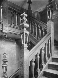 Alte Eichentreppe von Charles Latham