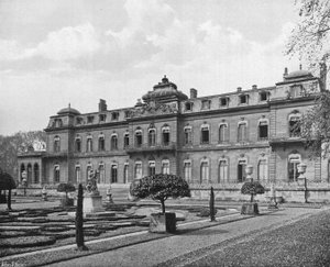 Die Südfassade von Charles Latham