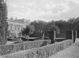 Die Westfassade von Charles Latham