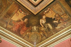 Decke des Hôtel La Rivière (Detail) von Charles Le Brun
