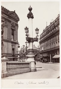 Opéra Rostralsäule, ca. 1875