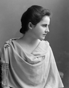 Edith Bolling, ca. 1890