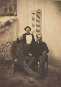 Porträt von Rachel Félix und zwei unbekannten Männern auf einem Balkon von Charles Nègre