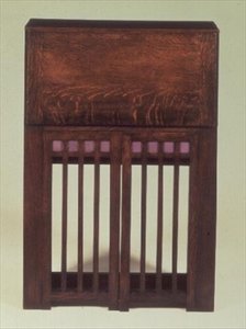 Schreibtisch (geschlossen)
