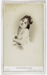 Porträt der Schauspielerin Henriette Victoire Drouard (1851-1923) von Charles Reutlinger