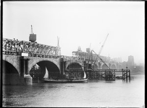 Abriss der Waterloo-Brücke, City of Westminster, Greater London Authority, 1936