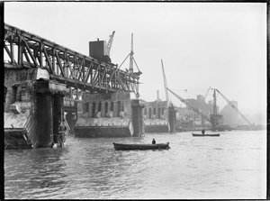 Abriss der Waterloo-Brücke, Lambeth, Greater London Authority, 1936 von Charles William Prickett