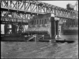Abriss der Waterloo-Brücke, Lambeth, Greater London Authority, 1936