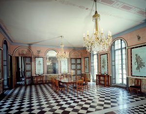 Ansicht des Speisesaals des Schlosses Malmaison, Residenz von Kaiser Napoleon I (1769-1821), dekoriert von Charles Percier (1764-1838) und Pierre Francois Leonard Fontaine (1762-1853) 1800 Rueil Malmaison, Musée du Château