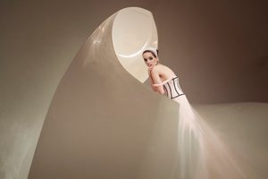 Elegante Modekurve von Christine von Diepenbroek