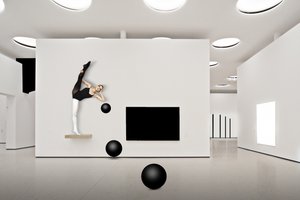 Anmutige Galerie-Tänzerin