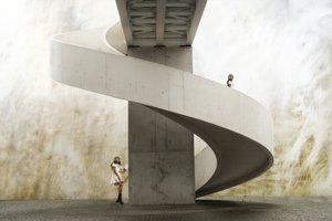 Moderne Spiraltreppe von Christine von Diepenbroek