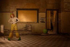 Surrealer Clownfrau