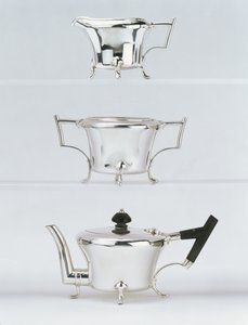 Dreiteiliges Teeservice, entworfen 1878, hergestellt von Hukin & Heath von Christopher Dresser