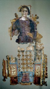Koptische Kunst: Fragment eines bemalten Leichentuchs, das eine junge Frau namens die Dame mit dem Kreuz darstellt. Aus Antinoupolis. 4. Jahrhundert n. Chr.