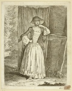 Miss Quantin stehend