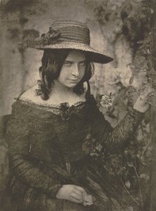 Mädchen mit Strohhut