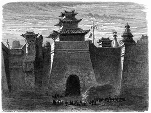 Mauern und Tor von Peking (Beijing), China. Gravur von Lancelot, veröffentlicht in „Le Tour du Monde, Nouveau journal des Voyages“, herausgegeben von Edouard Charton, Paris von Dieudonne Auguste Lancelot