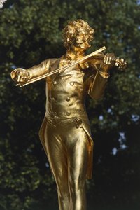 Statue eines Musikers, Johann Strauss Statue, Wien, Österreich von Edmund Ritter von Hellmer