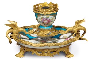 Ein William IV Sevres-Stil türkisfarbener Tintenfass, Porzellan wahrscheinlich 18. Jahrhundert, vergoldet ca. 1835-40