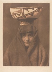 Portfolio XVII, Platte 614: Eine Zuñi-Frau von Edward S. Curtis