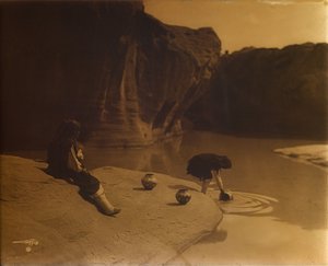 Am alten Brunnen von Acoma, ca. 1904 von Edward Sheriff Curtis
