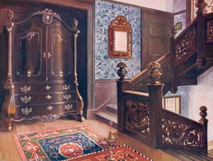 Geschnitzter Walnuss-Bombe-Armoire mit gejagten Beschlägen von Edwin John Foley