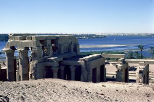 Ansicht des römischen und ptolemäischen Doppeltempels von Sobek und Haroeris am Nil von Egyptian