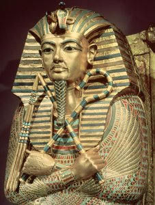 Detail des zweiten mumienförmigen Sarges von Tutanchamun von Egyptian 18th Dynasty