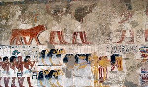 Ägyptische Antiquität: „Träger von Opfergaben und Wehklagen“. Fresko des Grabes des Wesirs Ramose (18. Dynastie). Luxor, Westufer, Tal der Adligen, Ägypten - Antikes Ägypten: Opferträger und Trauernde. Fresko aus dem Grab des Wesirs Ramose (18. Dynastie)