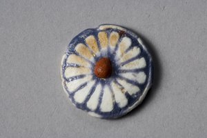 Florales Rundel, Amarna-Periode, 1353-37 v. Chr. (Faience)