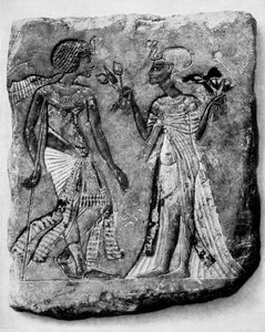 König Amenophis IV. von Ägypten und seine Frau von Egyptian 18th Dynasty