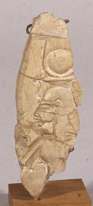 Relieffragment, das Nofretete darstellt, aus Tell el-Amarna, Neues Reich (Kalkstein) von Egyptian 18th Dynasty