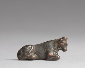 Gewicht in Form eines Stiers oder einer Kuh, Neues Reich, 1540-1296 v. Chr. von Egyptian 18th Dynasty