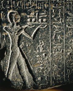 Granitstatue, die Prinz Merneptah in Anbetung zeigt, gewidmet dem Gott Ptah
