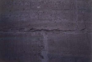 Relief zeigt die Fassade des Amun-Tempels, vollendet von Ramses II.