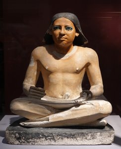 Kauernder Schreiber, 5. Dynastie von Egyptian 5th Dynasty