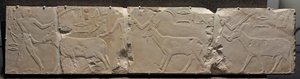 Relief von Männern, die Wüstentiere bringen, ca. 2311-2281 v. Chr. von Egyptian 6th Dynasty