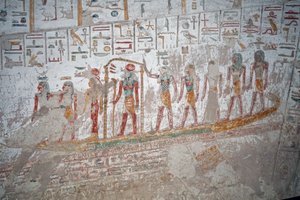 Grab von Ramses IX, Hieroglyphe des Gottes Ra auf dem Boot, Luxor von Egyptian Egyptian
