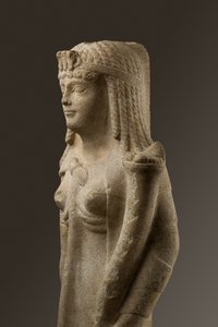 Statue einer ptolemäischen Königin, vielleicht Kleopatra VII., 200-30 v. Chr. von Egyptian Ptolemaic Period